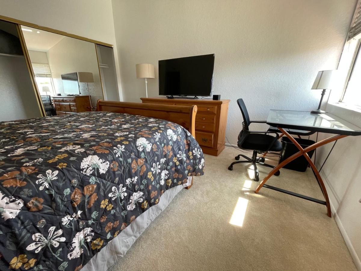 Ploy Apartment Monterey Park Exterior foto